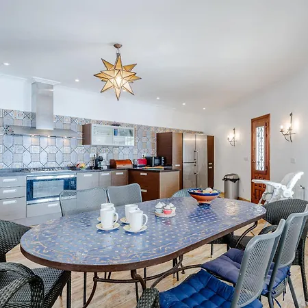 Villa Casela By Interhome