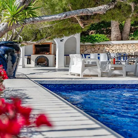 Casela By Interhome Calp