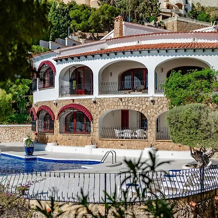 Casela By Interhome Calp