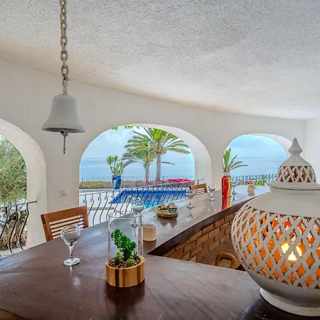 Casela By Interhome Calp