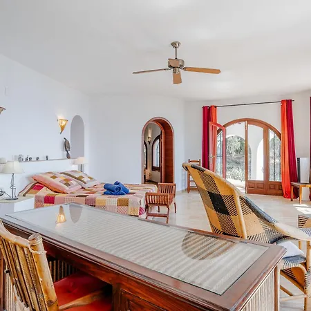 Casela By Interhome * Calp