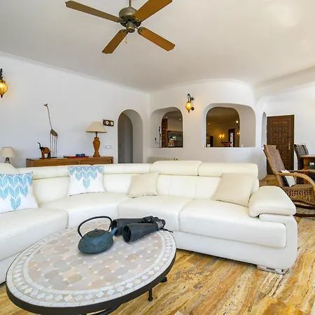 Casela By Interhome * Calp