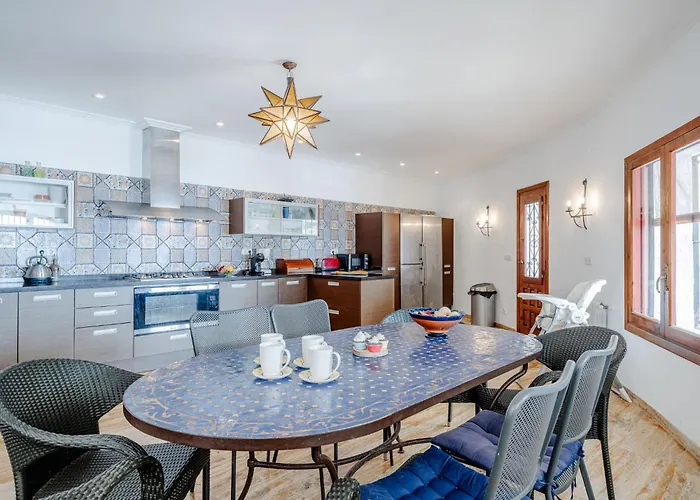 Villa Casela By Interhome